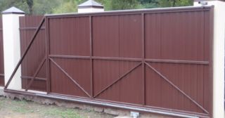 Купить откатные ворота из профнастила Светлоград, цена от 1727 руб.